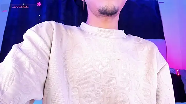 Ethan_Boyy live sex cam