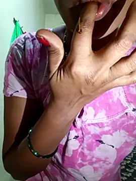 Kavya5500 live sex cam