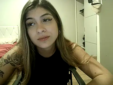 Becca_B live sex cam