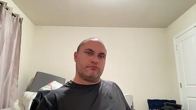 SluggishChase99 live sex cam