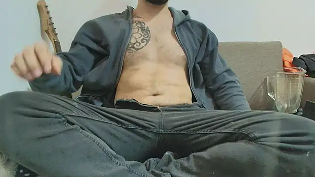 thomas_gun live sex cam