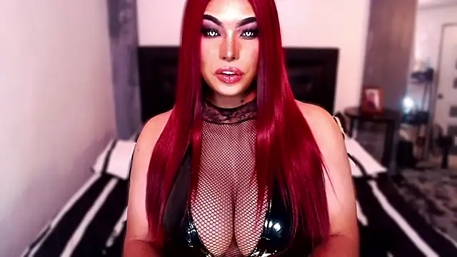 xTrixieMae live sex cam