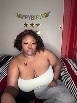 Chocolatebunnyxx96's cam snapshot