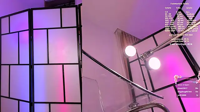 SophieBaley live sex cam