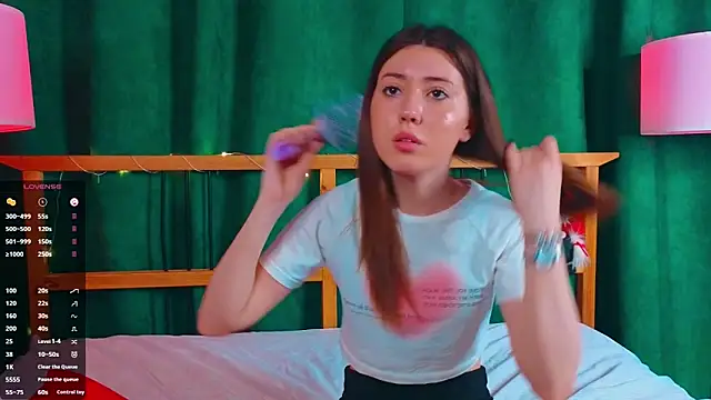 AliceZimmer's cam snapshot