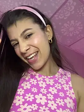 Lenapink19's cam snapshot