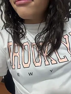 _Queen_love2's cam snapshot