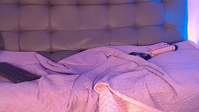 celeste_sky0 live sex cam