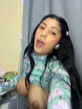 mia_gonzalez69's cam snapshot