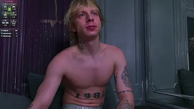 RyanRife live sex cam