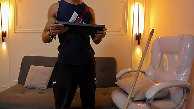 Paradise_boy_s live sex cam