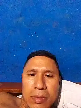 deiner13's cam snapshot