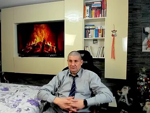 SpartacusDaddy48 live sex cam