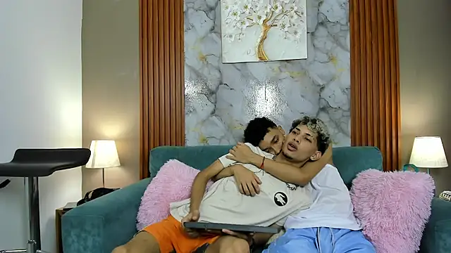 YOUNG_BOYS_HELL's cam snapshot