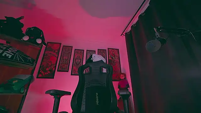 Olliver___y's cam snapshot