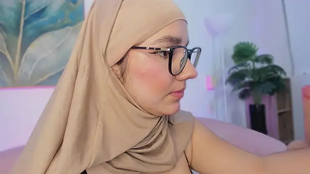 Ayha_khalaf live sex cam