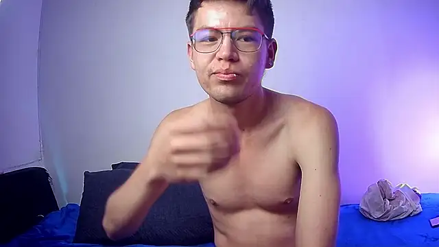 nicolatinboy's cam snapshot