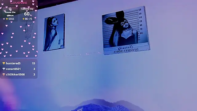 LanaOficial's cam snapshot