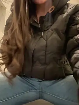 Isabella21_'s cam snapshot