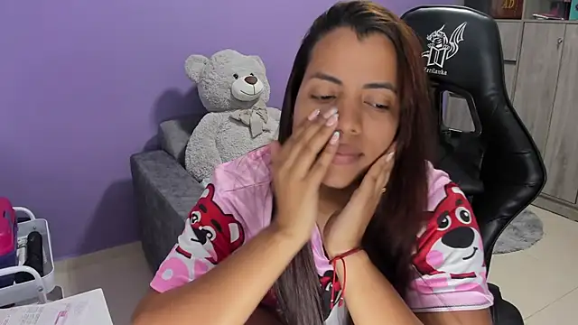 boomsar01 live sex cam