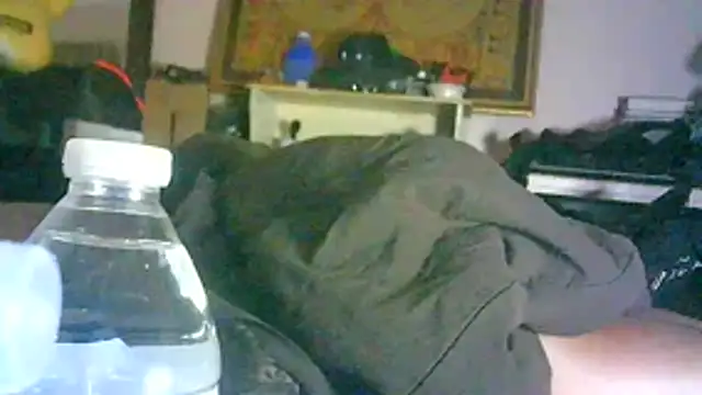 ON3YOULLN3VER_FIR3's cam snapshot