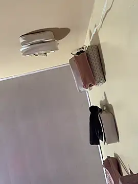 Candy_LS live sex cam