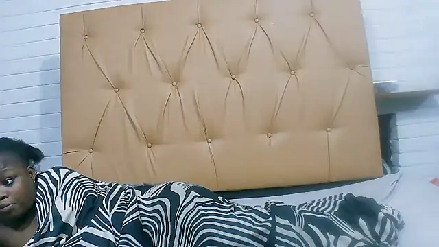 Ladyxx21's cam snapshot