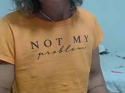 milf-sol's cam snapshot