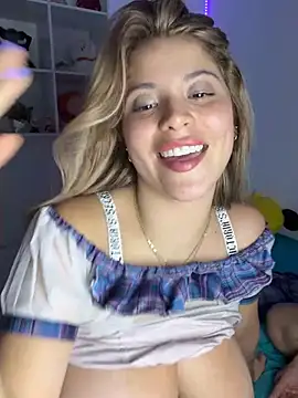 _Alicee_1's cam snapshot