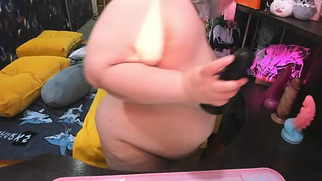 Softie_Sofy's cam snapshot