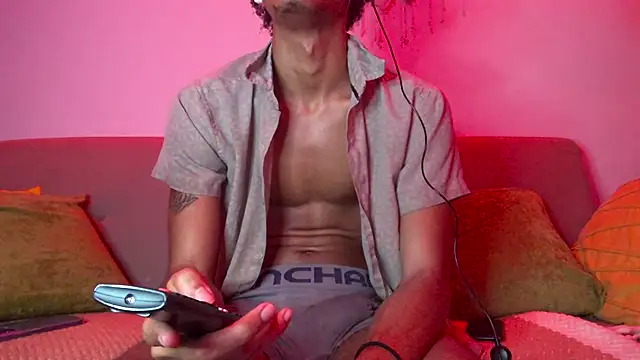 BlackBullTitus live sex cam