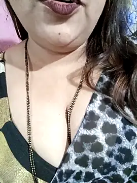 Beautyy38 live sex cam