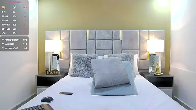 Little_Amarantha live sex cam