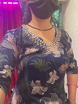 Red_Queen_11 live sex cam