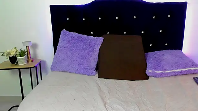 Ivy_Heat's cam snapshot