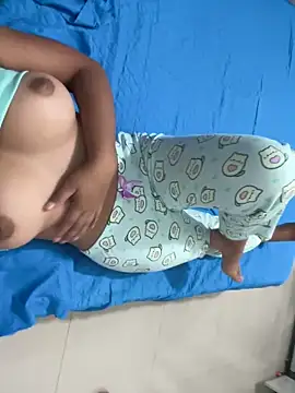 Baby_morena12's cam snapshot