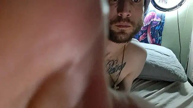 BOOTYsmoke420 live sex cam
