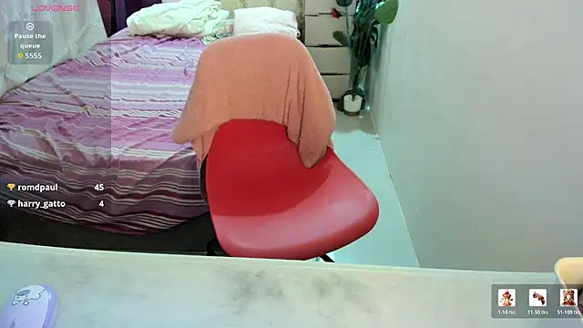 HornyAsianXxX's cam snapshot