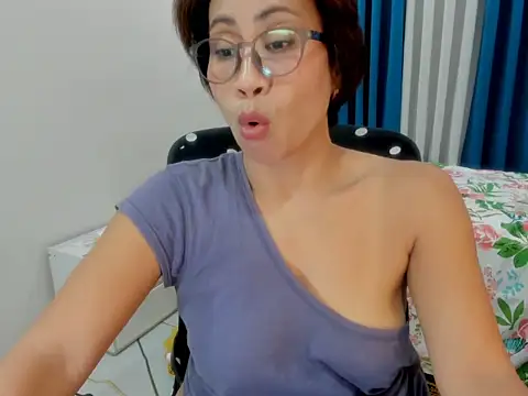 sweetkaley live sex cam