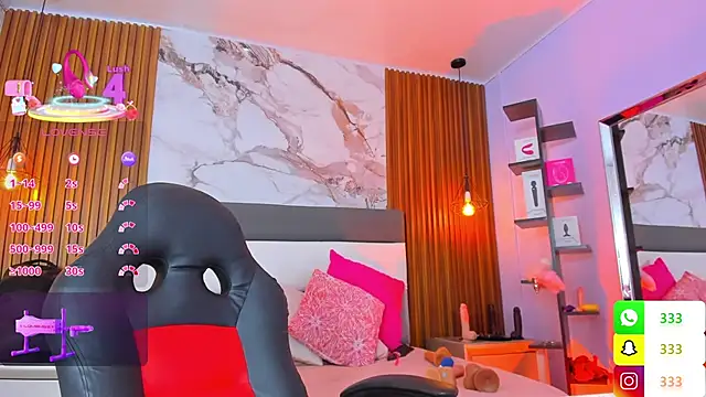 LIA_ROUX1 live sex cam