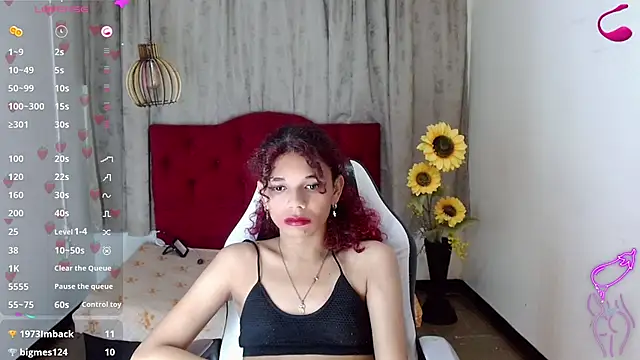 luisa__torres live sex cam