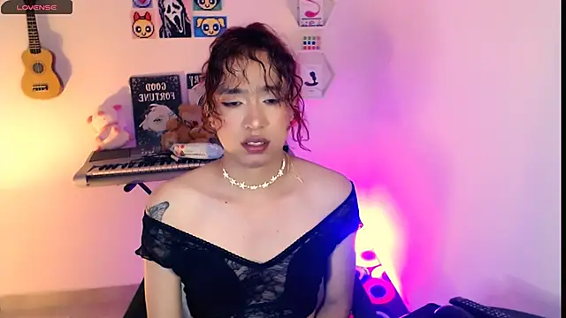 AdelineEsposito live sex cam