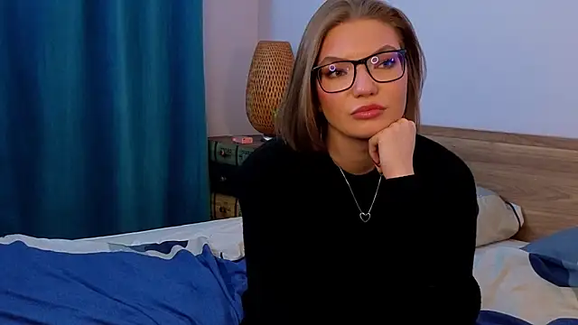 JeaneneWoltz live sex cam