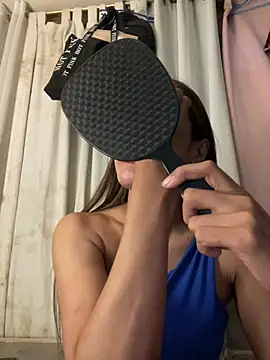 RomanticPearlTS live sex cam