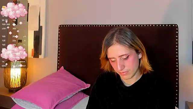 seraphine_star live sex cam