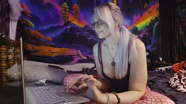 lenalovelace25's cam snapshot