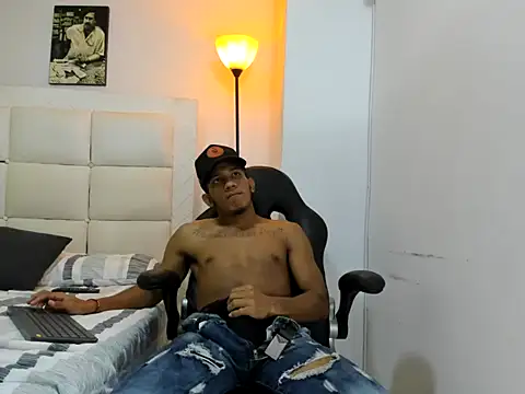 ricky_spensar23cm_ live sex cam