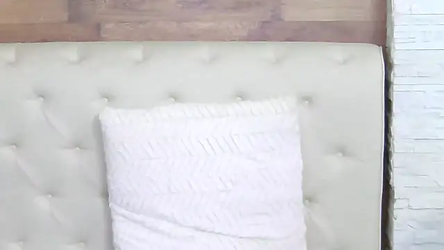 KendraNoir's cam snapshot