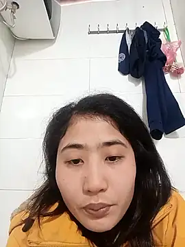 suka-suka9's cam snapshot