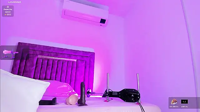 Iamlola_'s cam snapshot